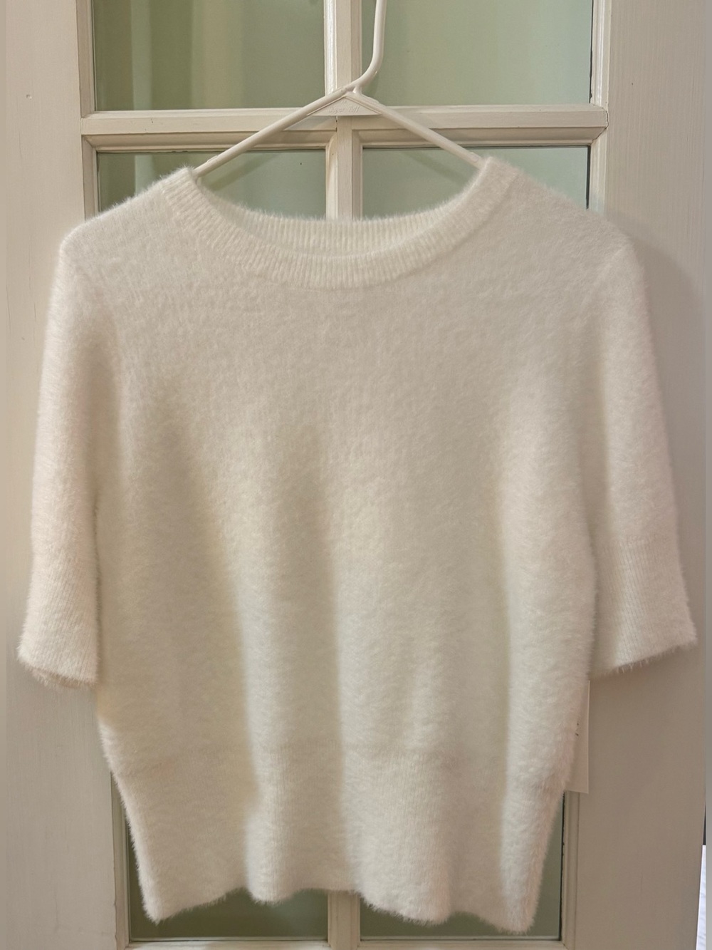 Bailey 44 Fuzzy Short-Sleeve Crewneck Sweater in White Medium NWT